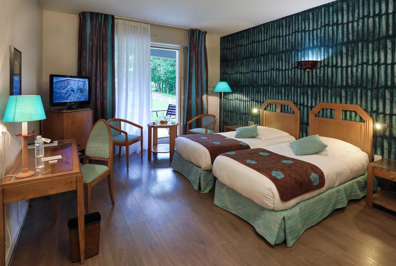 Hotel Logis Burnel Et La Cle Des Champs Rouvres-en-Xaintois Zewnętrze zdjęcie